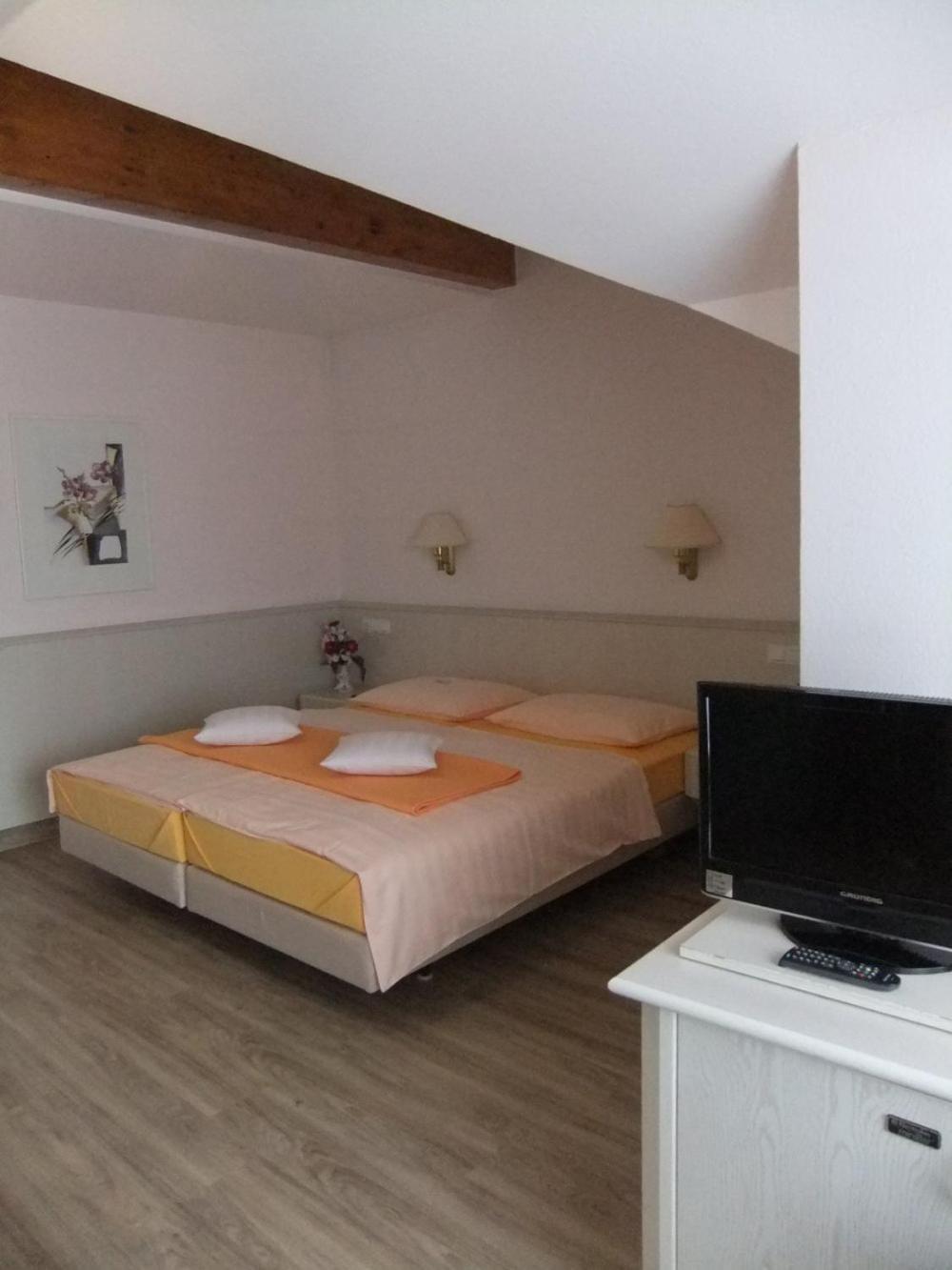 Hotel Garni Classico 阿沙芬堡 外观 照片